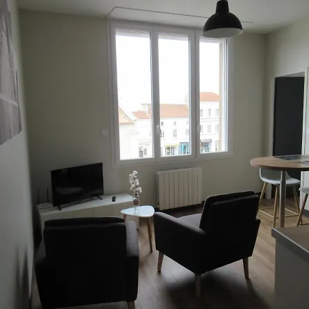 Apartmán Forges 5 *